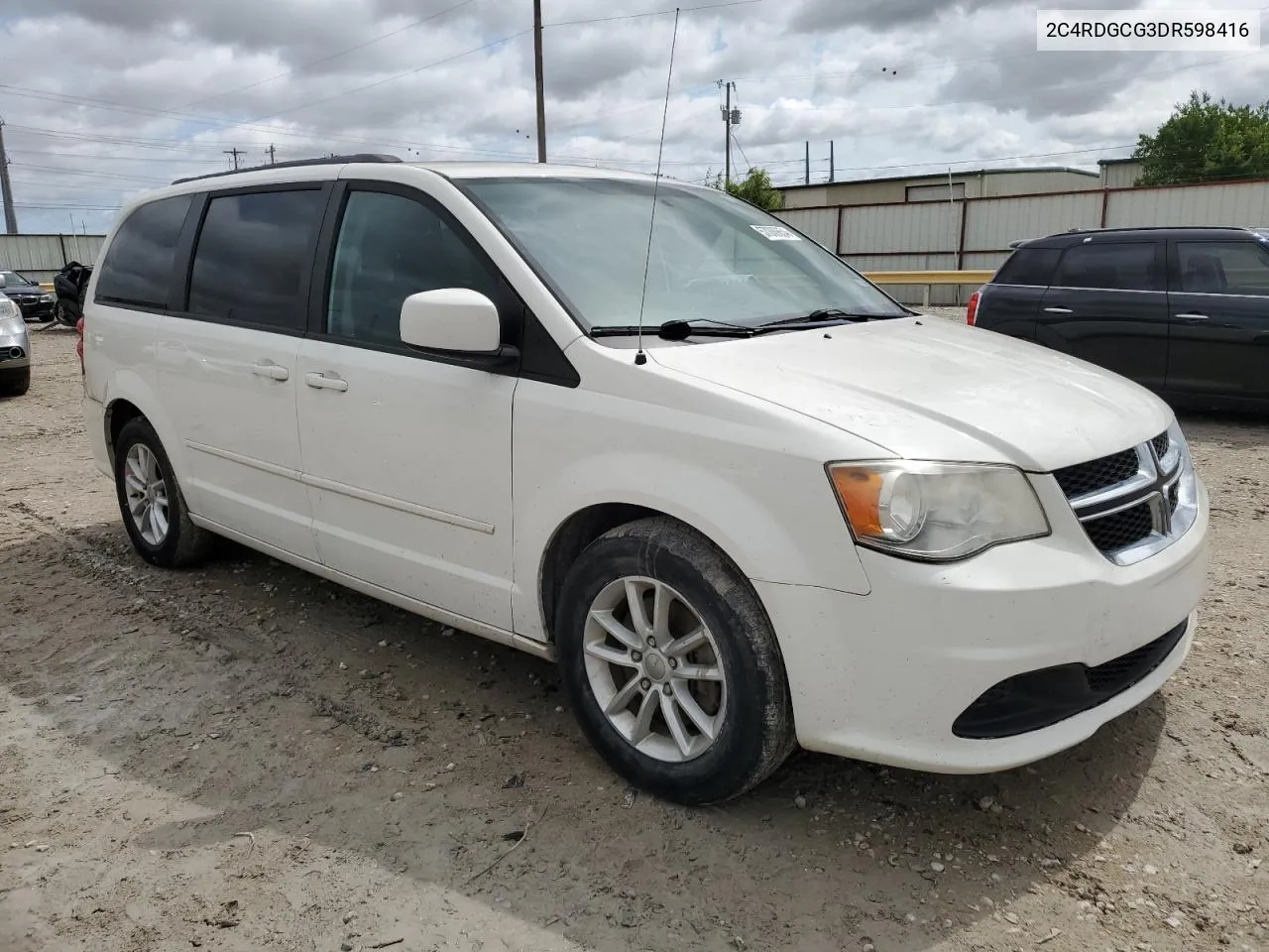 2C4RDGCG3DR598416 2013 Dodge Grand Caravan Sxt