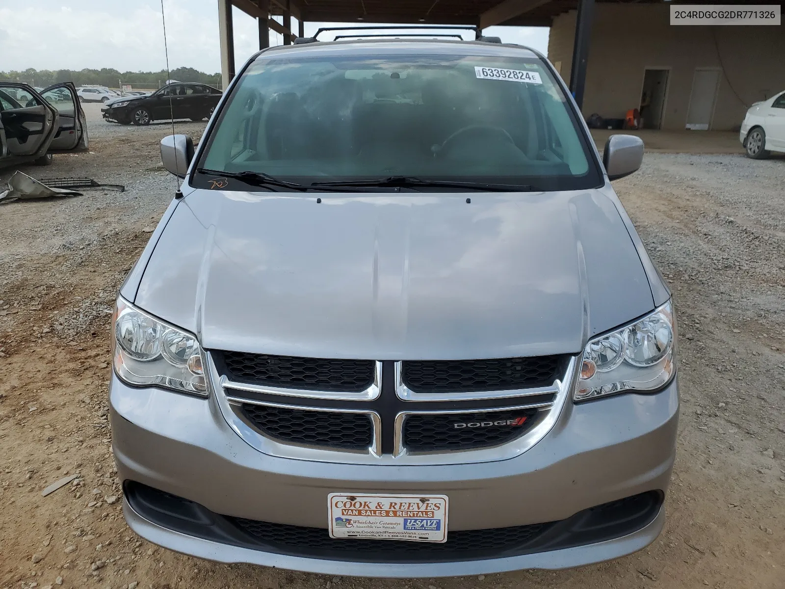 2C4RDGCG2DR771326 2013 Dodge Grand Caravan Sxt