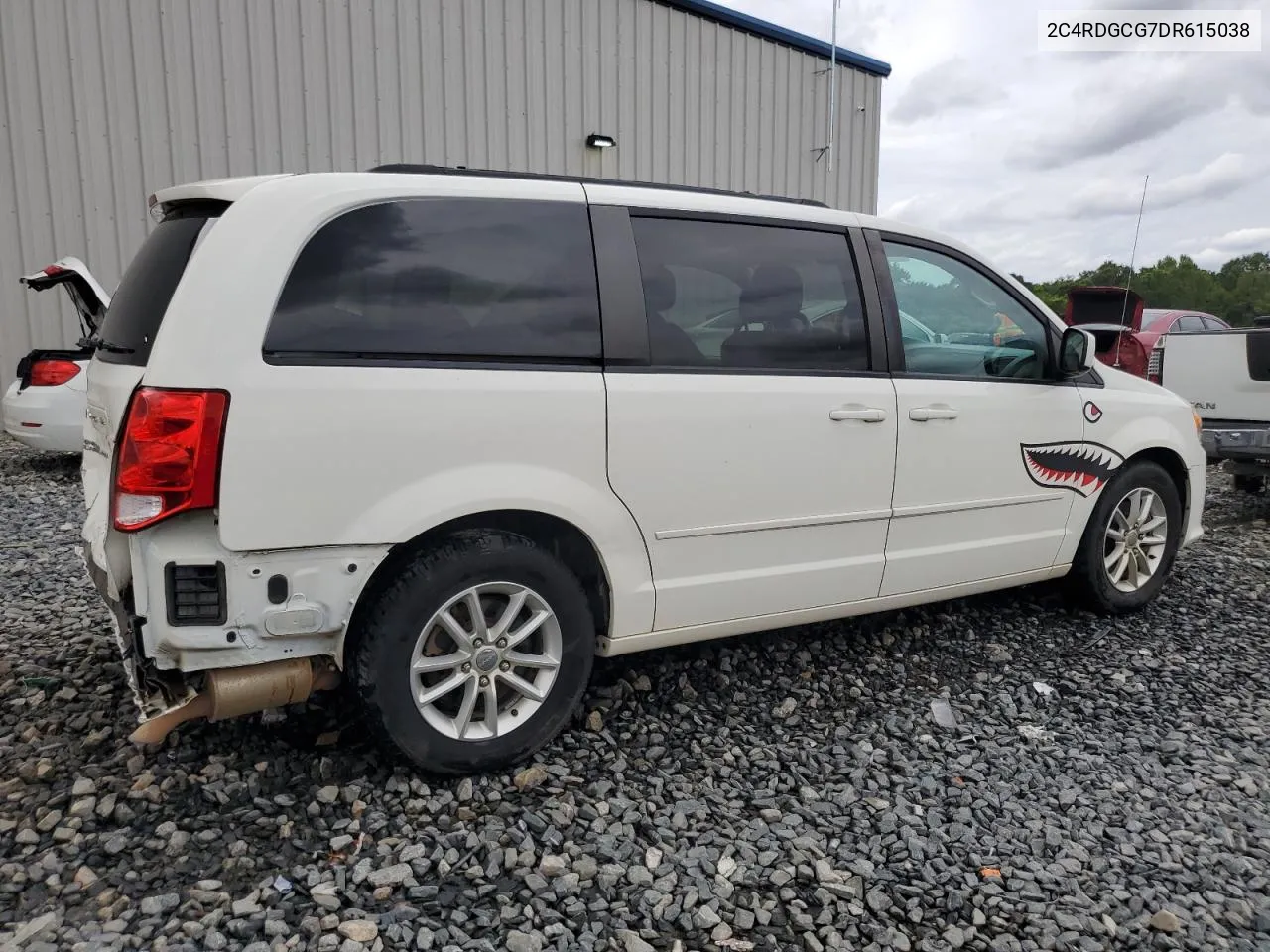 2C4RDGCG7DR615038 2013 Dodge Grand Caravan Sxt