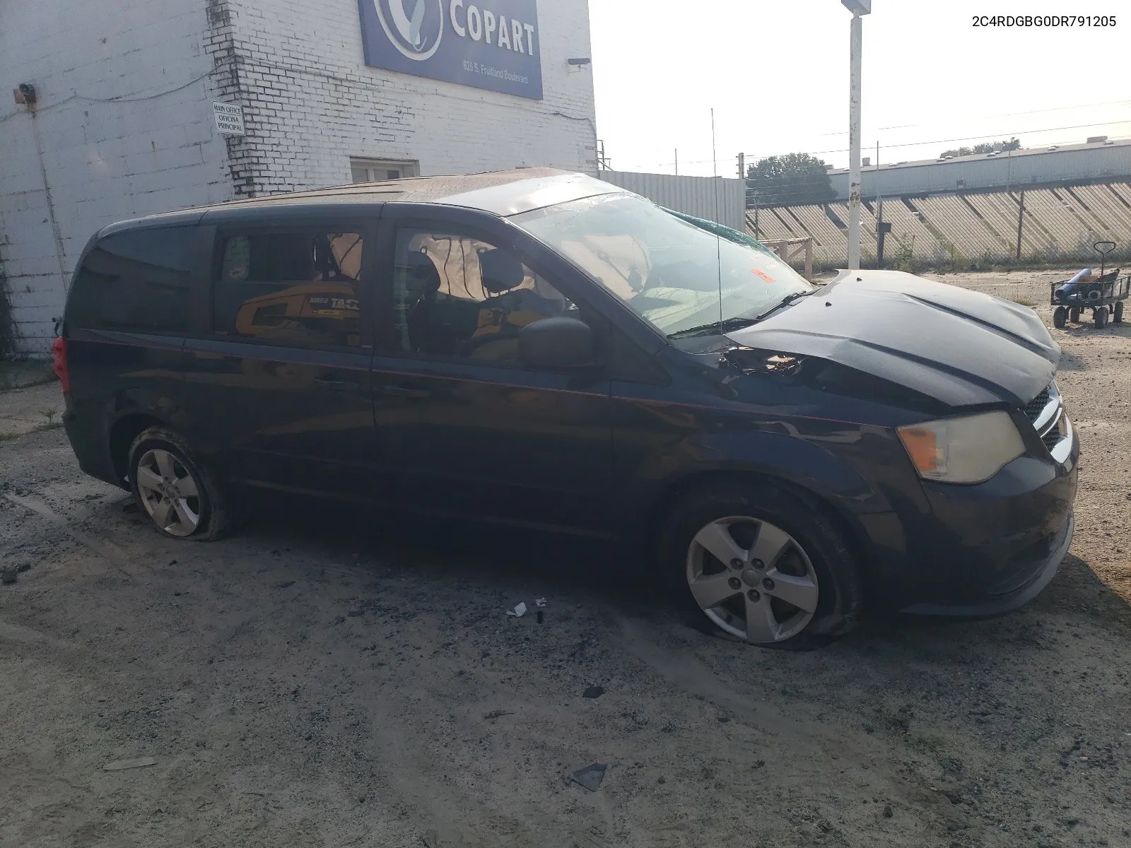 2C4RDGBG0DR791205 2013 Dodge Grand Caravan Se