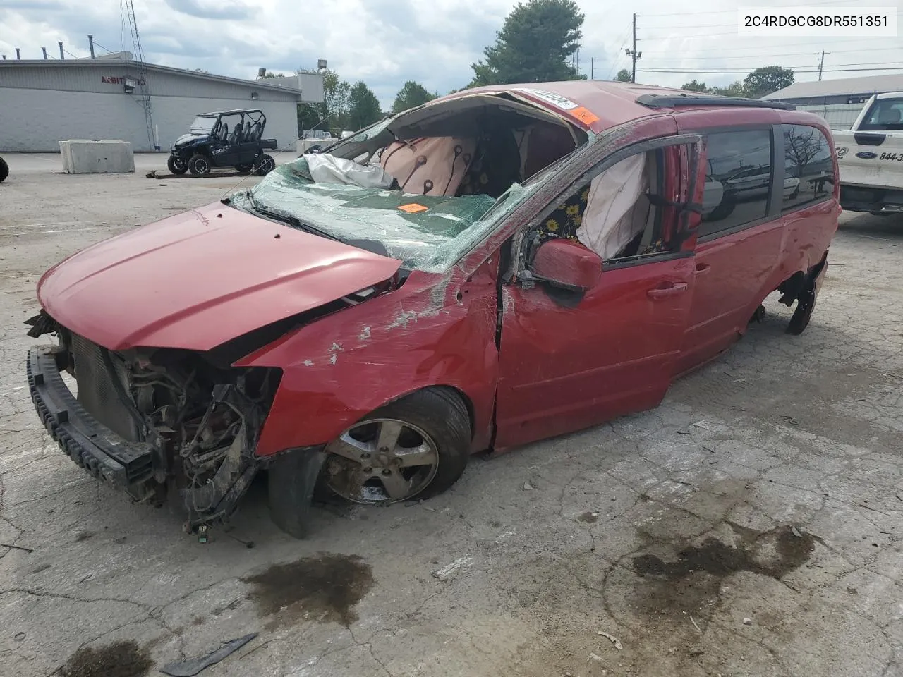 2C4RDGCG8DR551351 2013 Dodge Grand Caravan Sxt