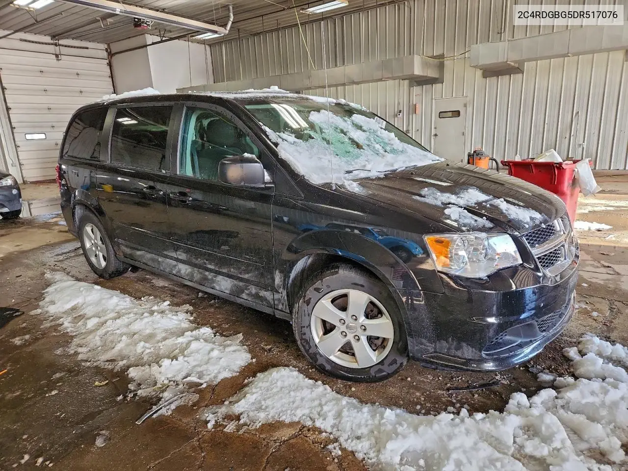 2C4RDGBG5DR517076 2013 Dodge Grand Caravan Se