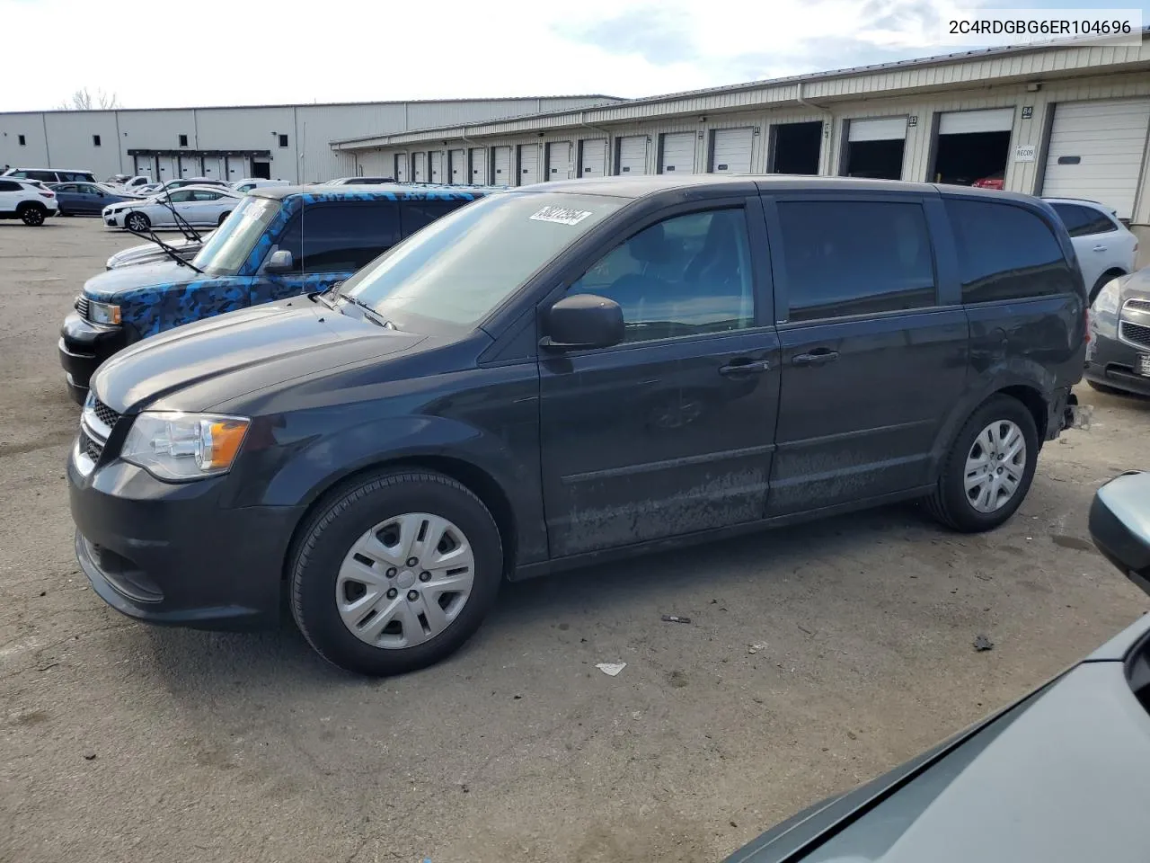 2C4RDGBG6ER104696 2014 Dodge Grand Caravan Se