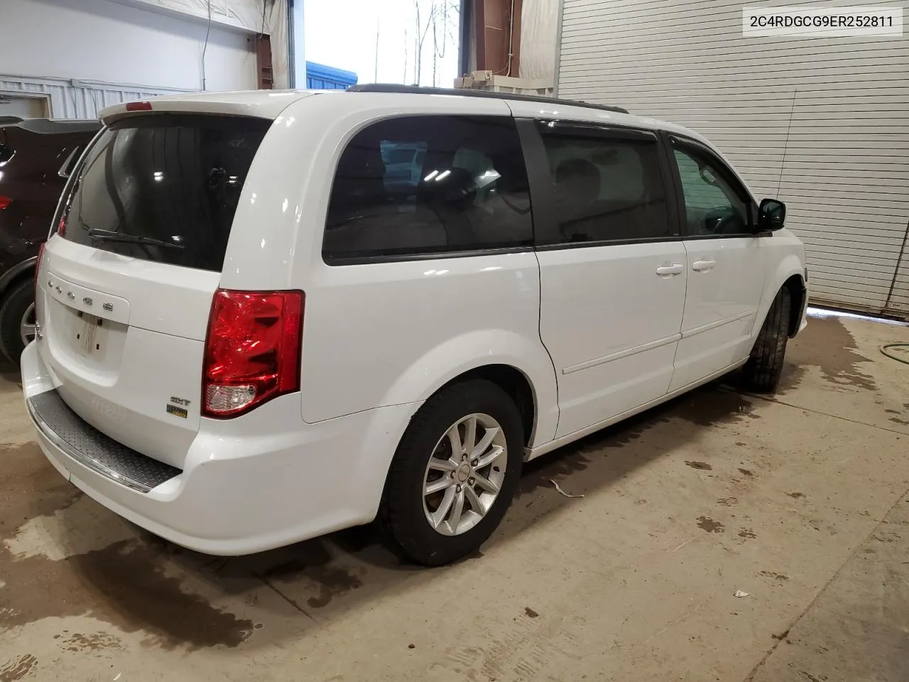 2C4RDGCG9ER252811 2014 Dodge Grand Caravan Sxt