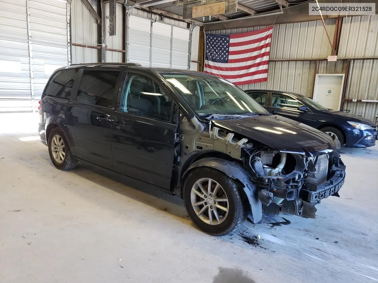 2C4RDGCG9ER321528 2014 Dodge Grand Caravan Sxt