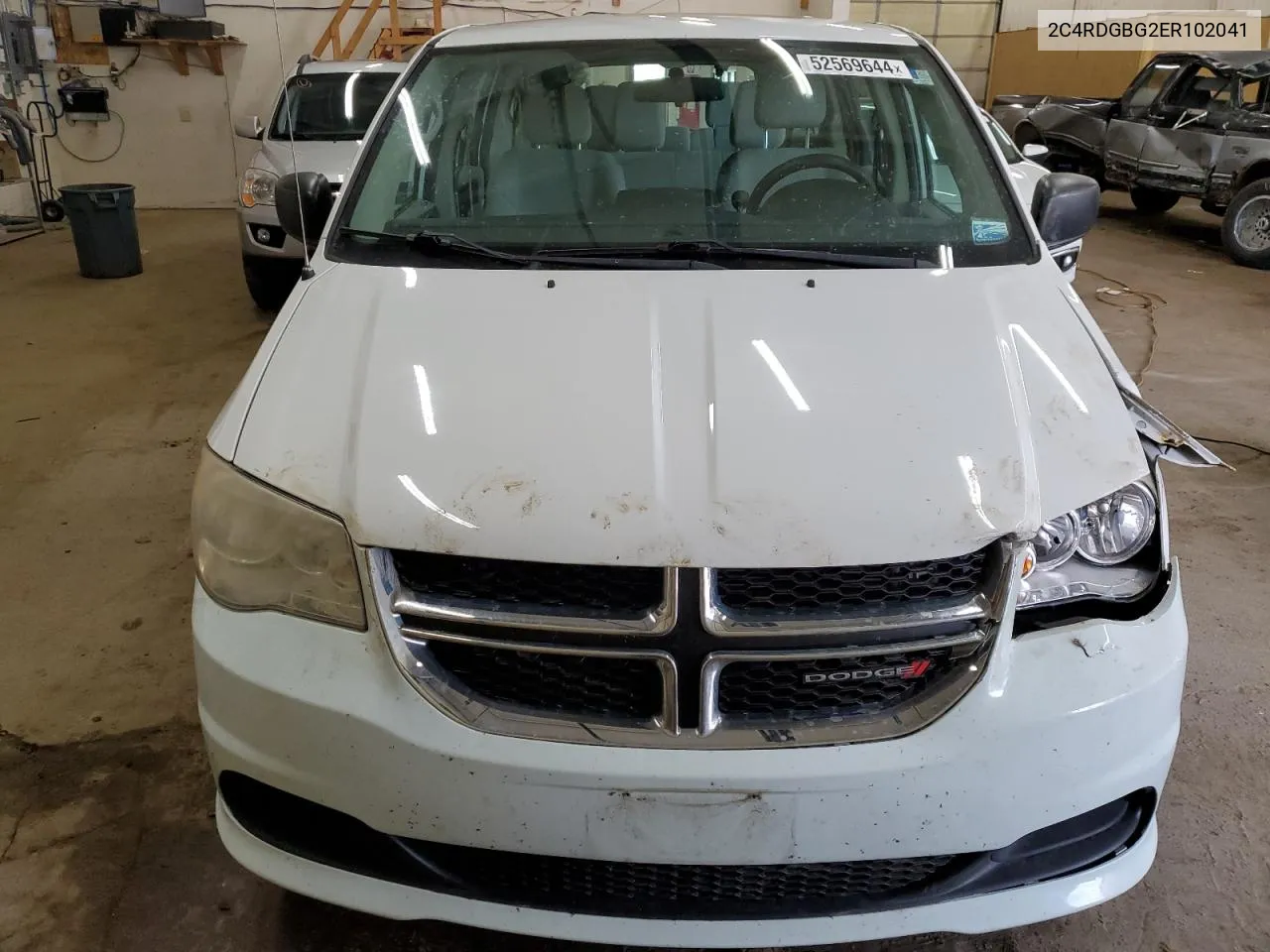 2C4RDGBG2ER102041 2014 Dodge Grand Caravan Se