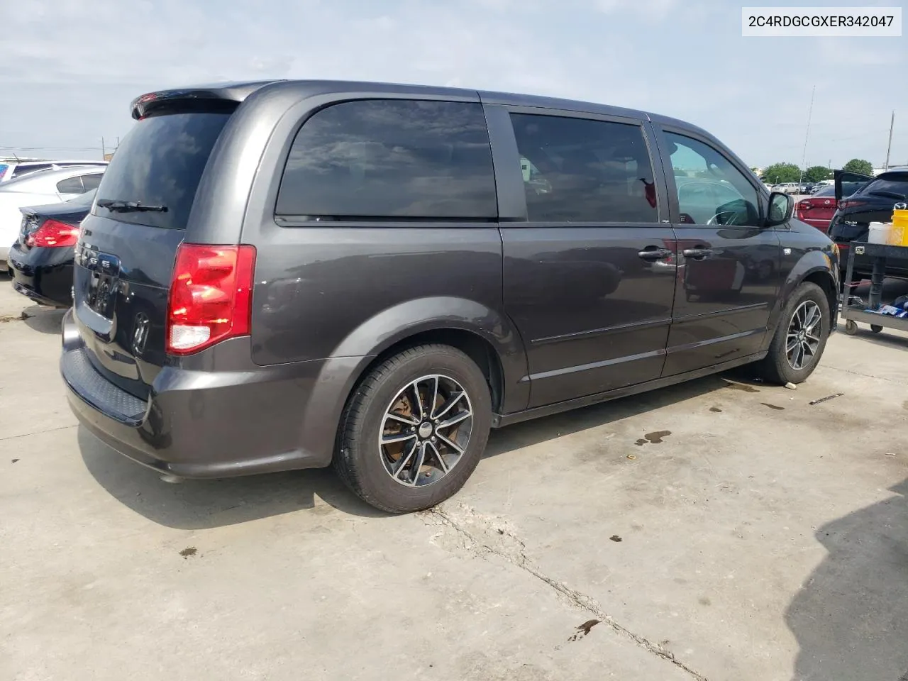 2C4RDGCGXER342047 2014 Dodge Grand Caravan Sxt