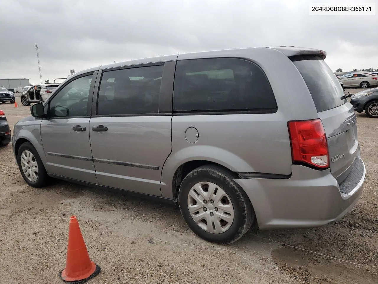 2C4RDGBG8ER366171 2014 Dodge Grand Caravan Se