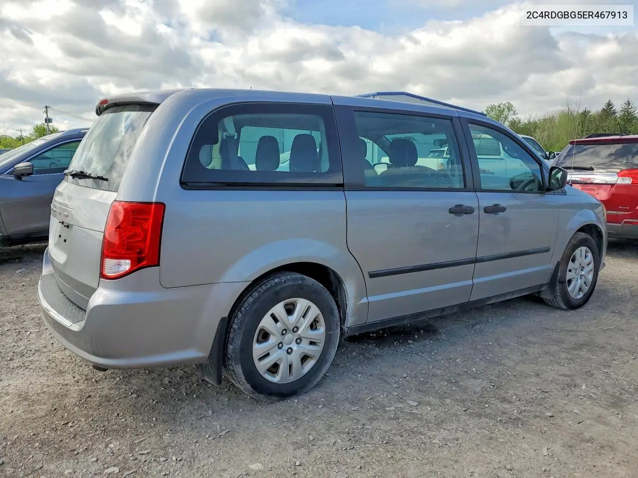 2C4RDGBG5ER467913 2014 Dodge Grand Caravan Se