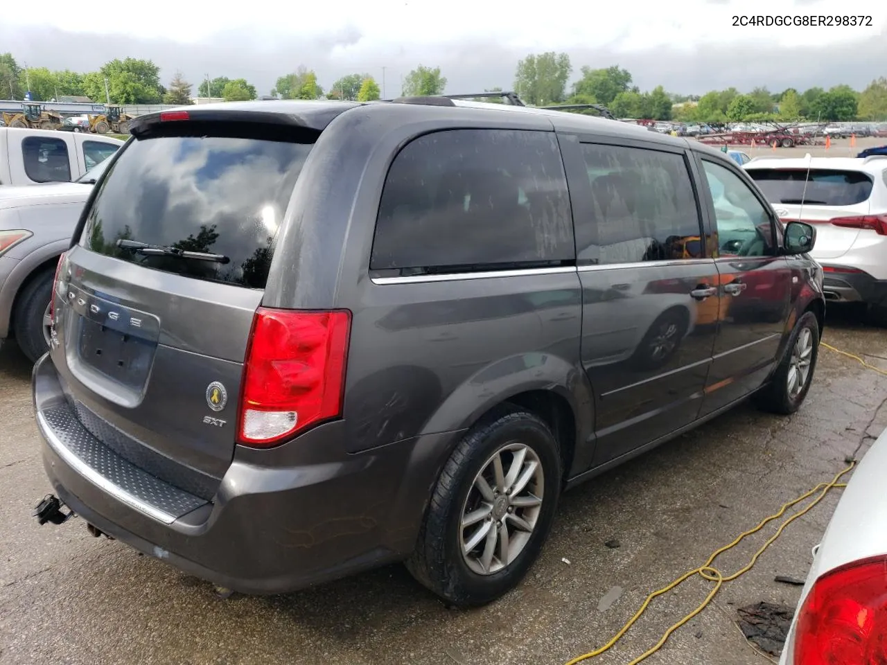 2C4RDGCG8ER298372 2014 Dodge Grand Caravan Sxt