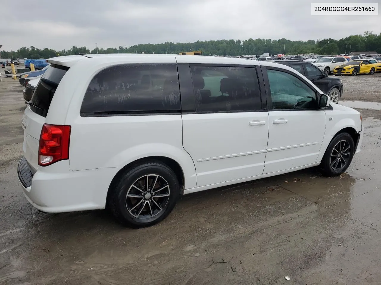 2C4RDGCG4ER261660 2014 Dodge Grand Caravan Sxt