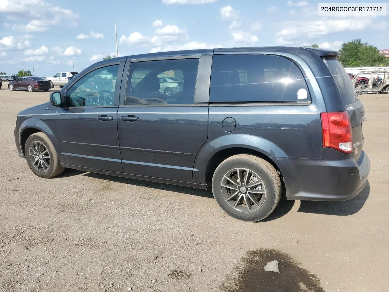 2C4RDGCG3ER173716 2014 Dodge Grand Caravan Sxt