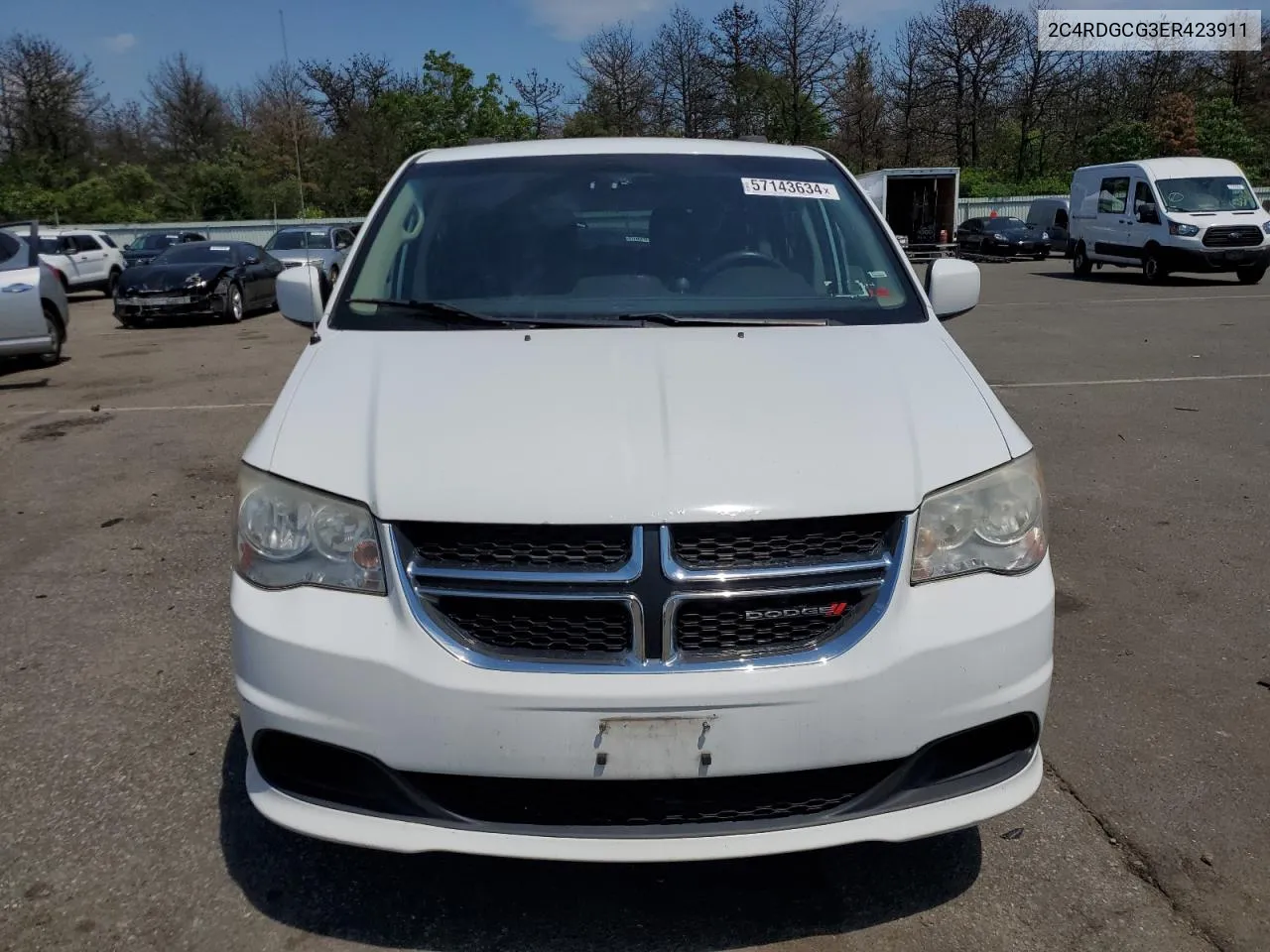 2C4RDGCG3ER423911 2014 Dodge Grand Caravan Sxt