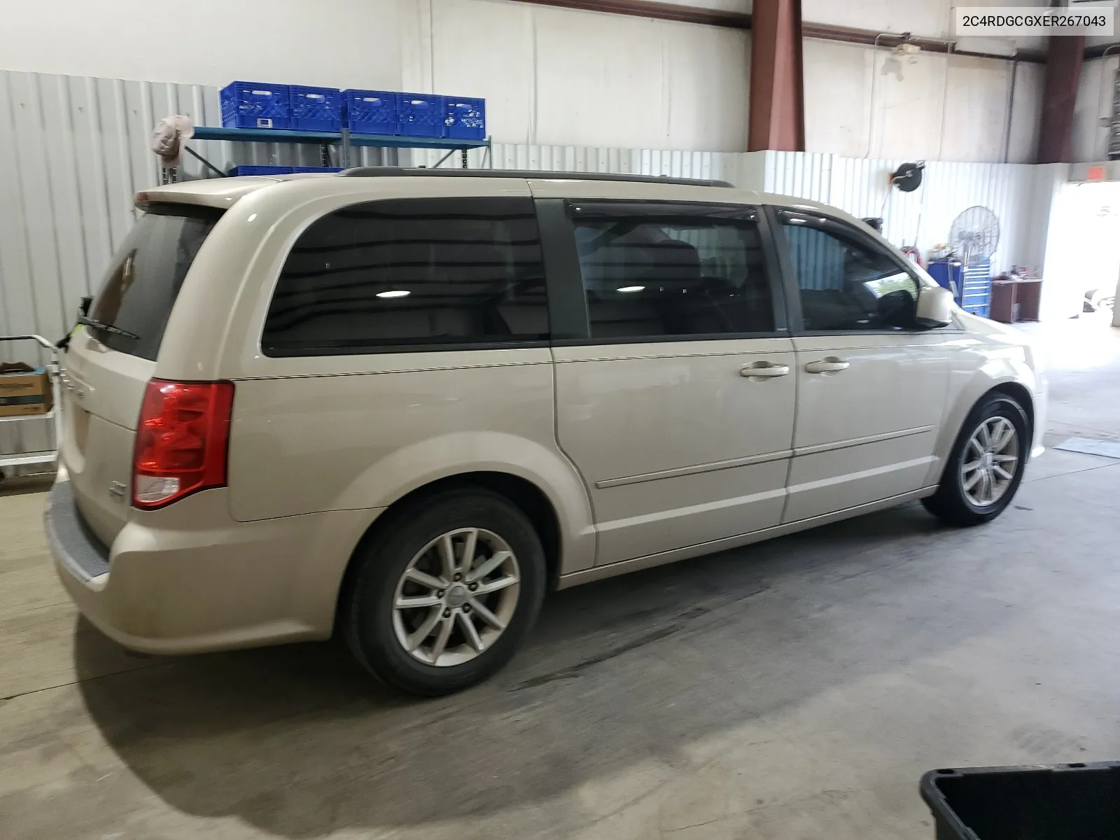 2C4RDGCGXER267043 2014 Dodge Grand Caravan Sxt