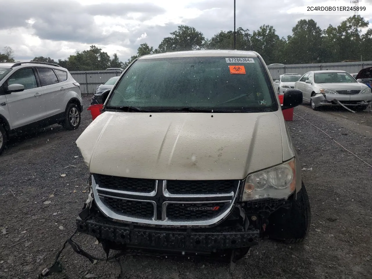 2C4RDGBG1ER245899 2014 Dodge Grand Caravan Se