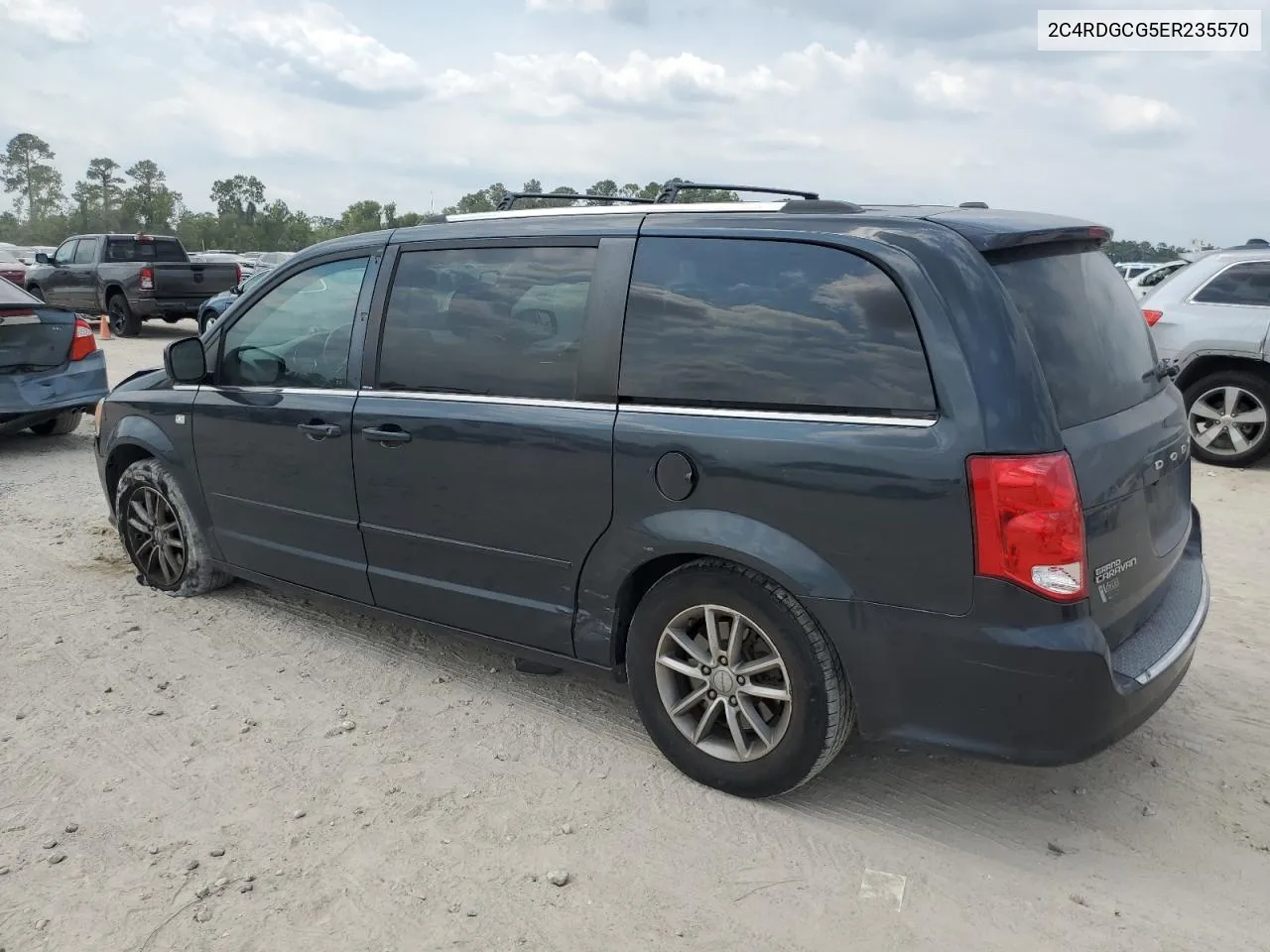 2014 Dodge Grand Caravan Sxt VIN: 2C4RDGCG5ER235570 Lot: 68207554