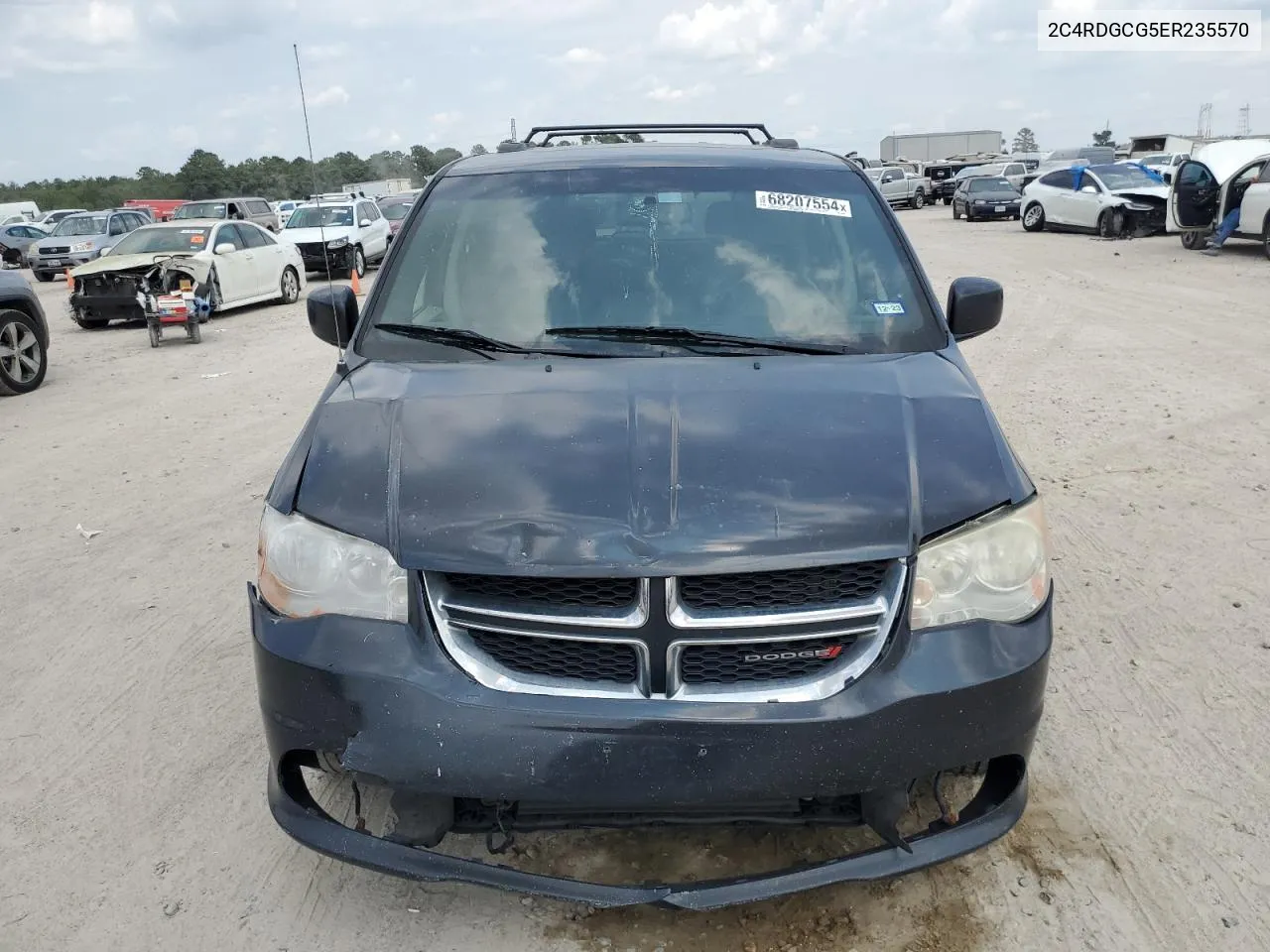 2014 Dodge Grand Caravan Sxt VIN: 2C4RDGCG5ER235570 Lot: 68207554