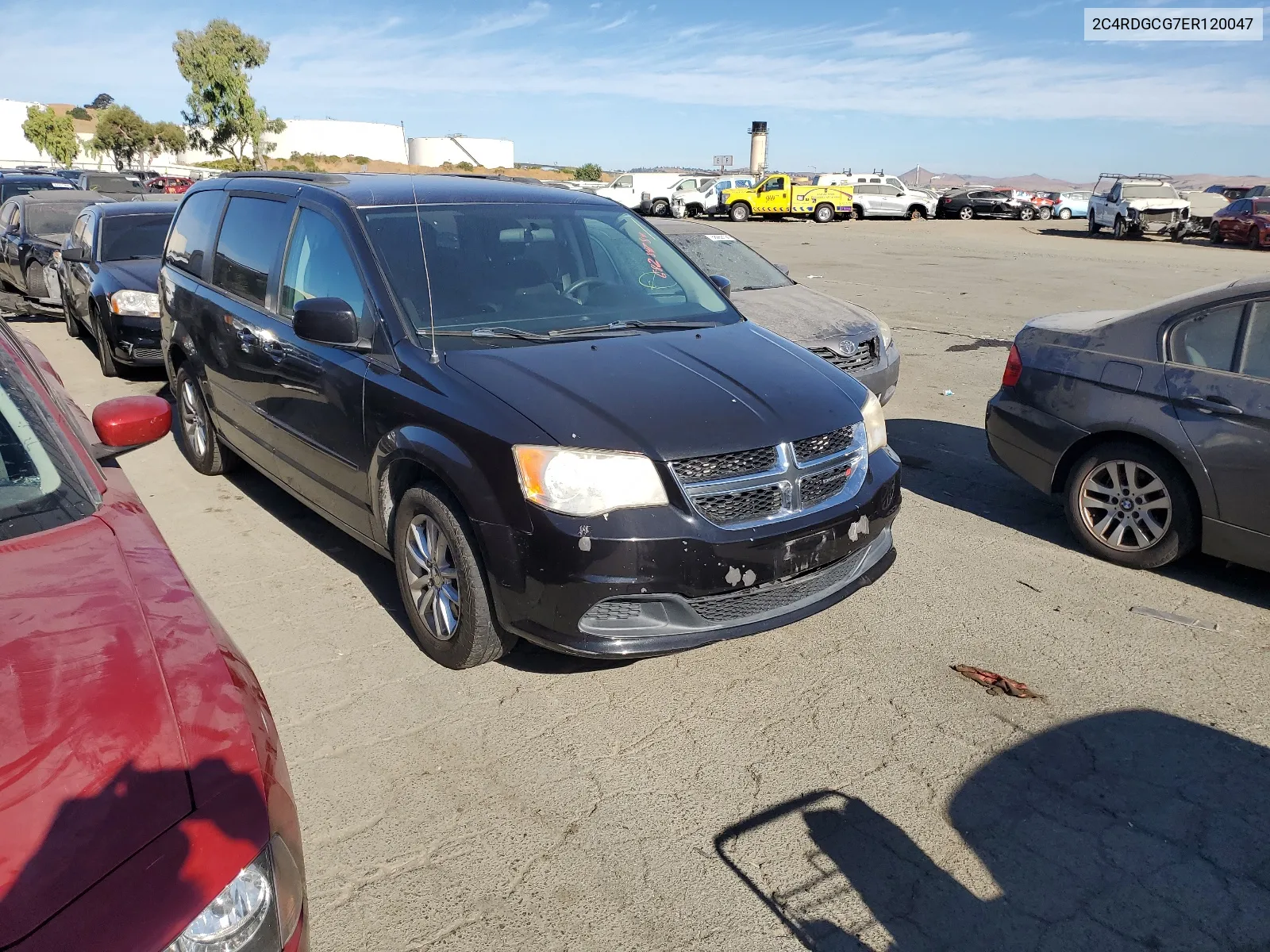 2C4RDGCG7ER120047 2014 Dodge Grand Caravan Sxt