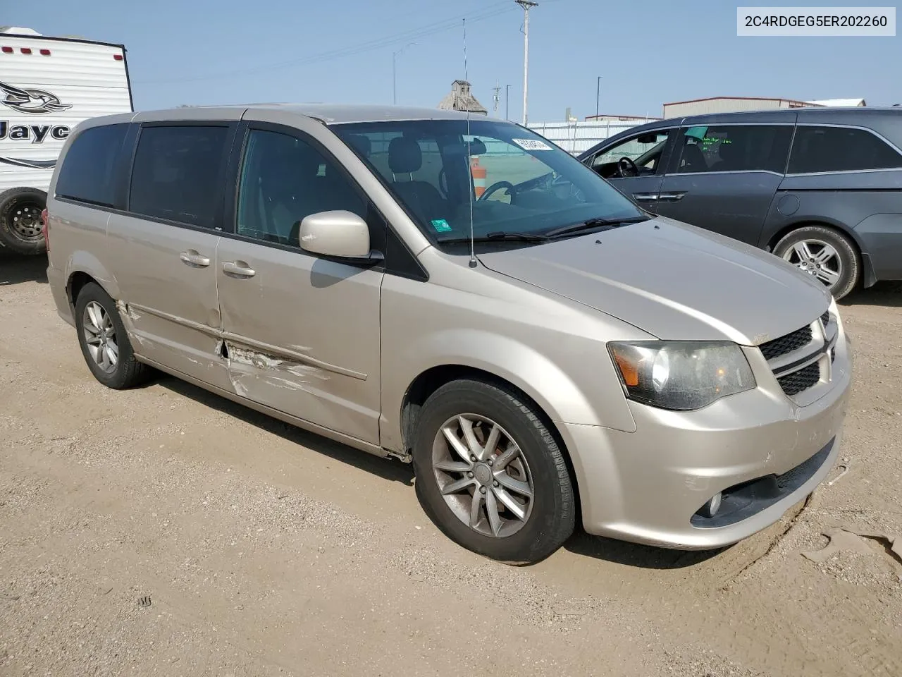 2C4RDGEG5ER202260 2014 Dodge Grand Caravan R/T