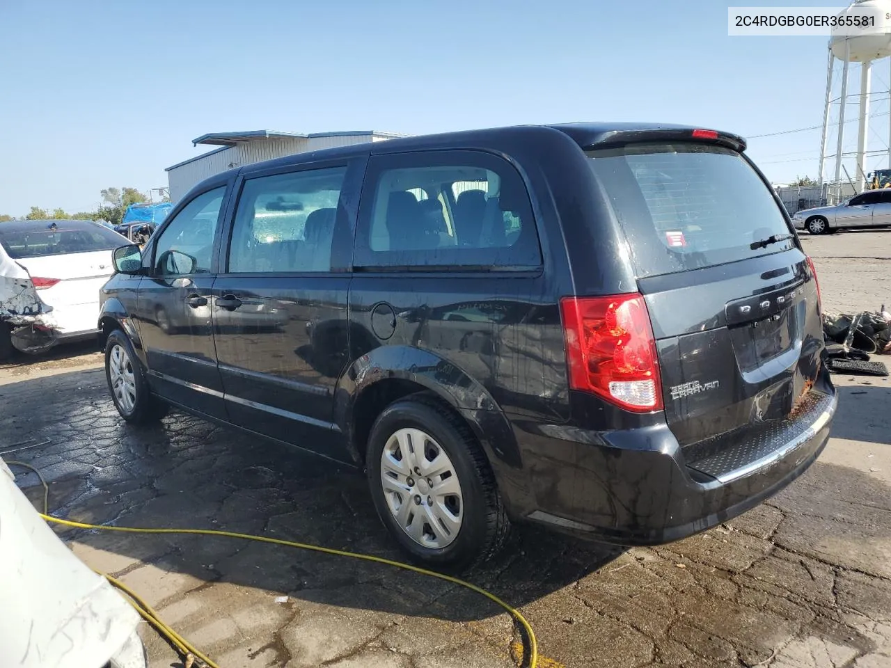 2C4RDGBG0ER365581 2014 Dodge Grand Caravan Se