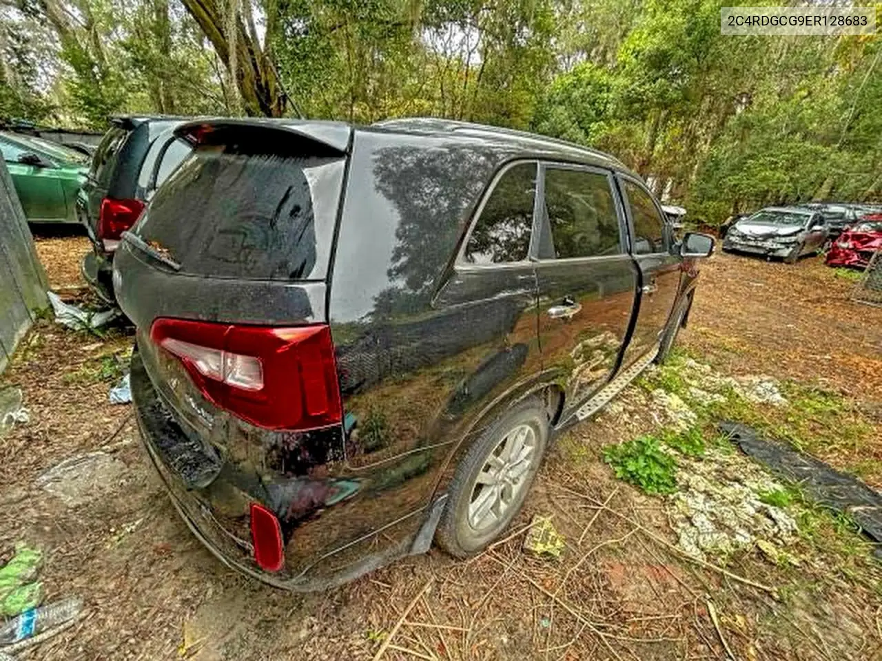 2C4RDGCG9ER128683 2014 Dodge Grand Caravan Sxt