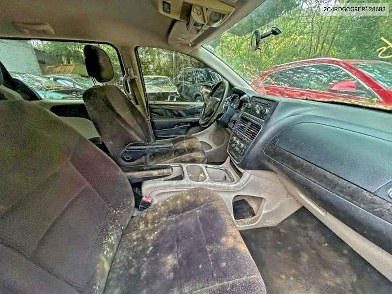 2C4RDGCG9ER128683 2014 Dodge Grand Caravan Sxt
