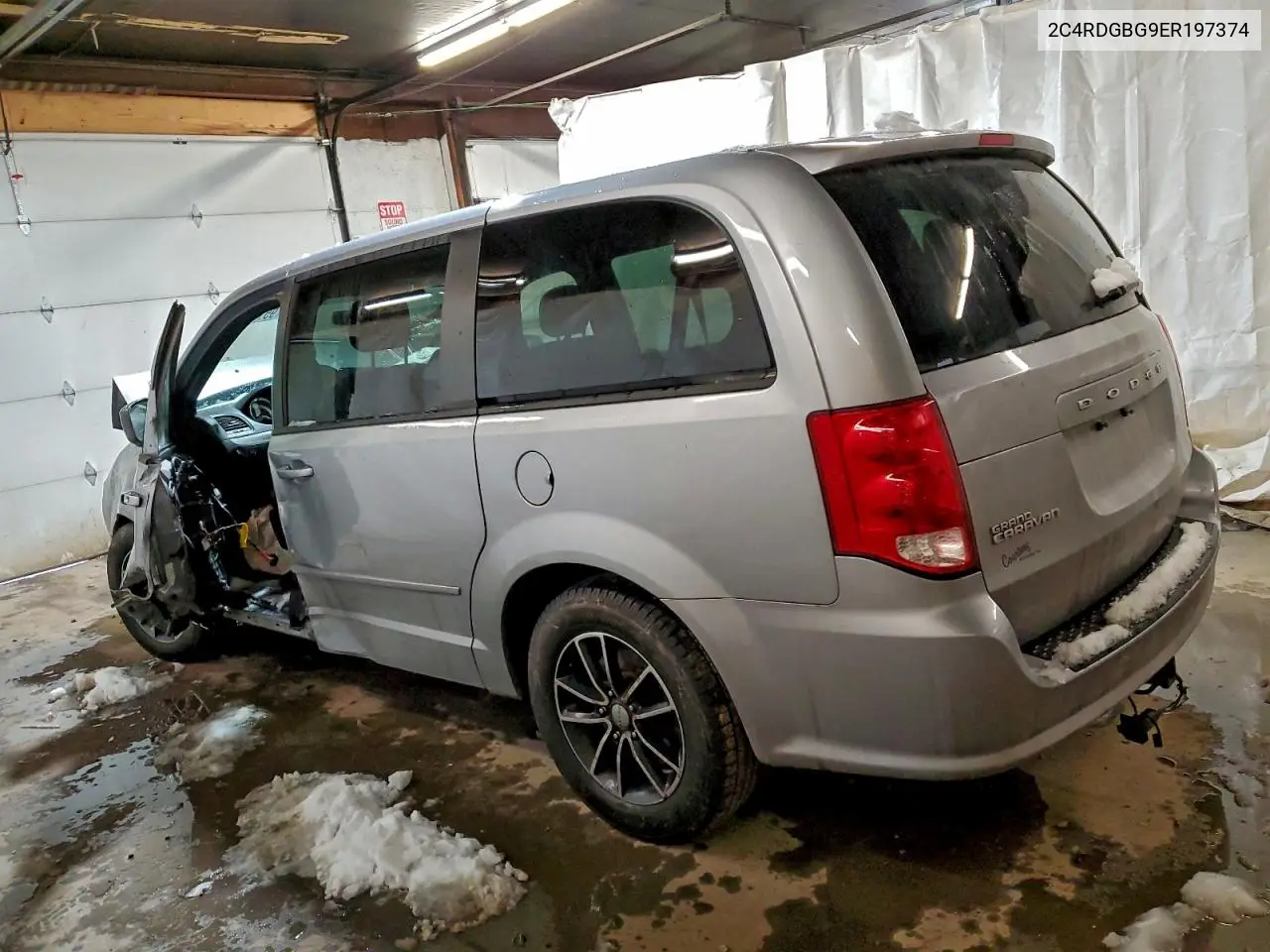 2C4RDGBG9ER197374 2014 Dodge Grand Caravan Se