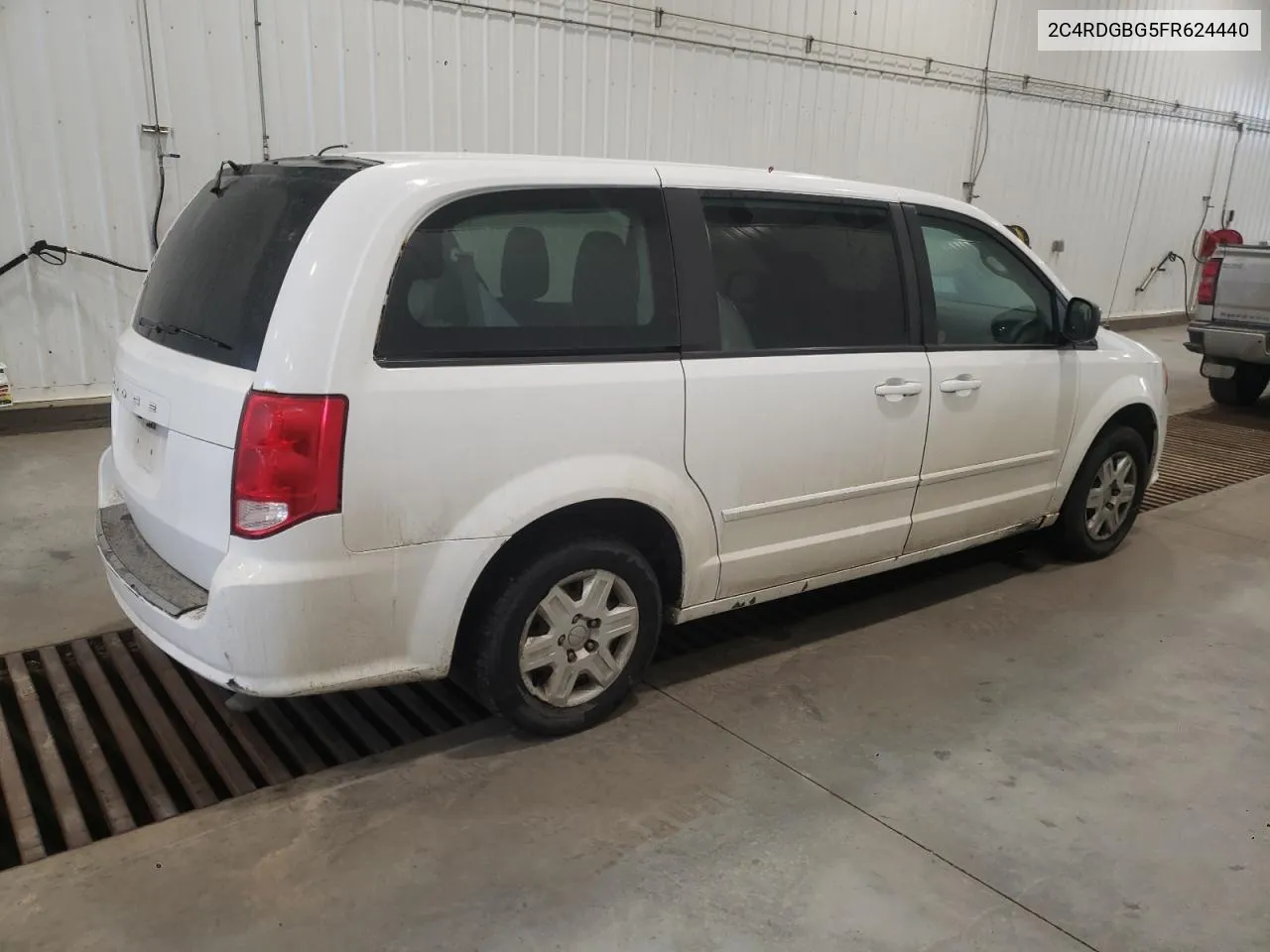 2C4RDGBG5FR624440 2015 Dodge Grand Caravan Se