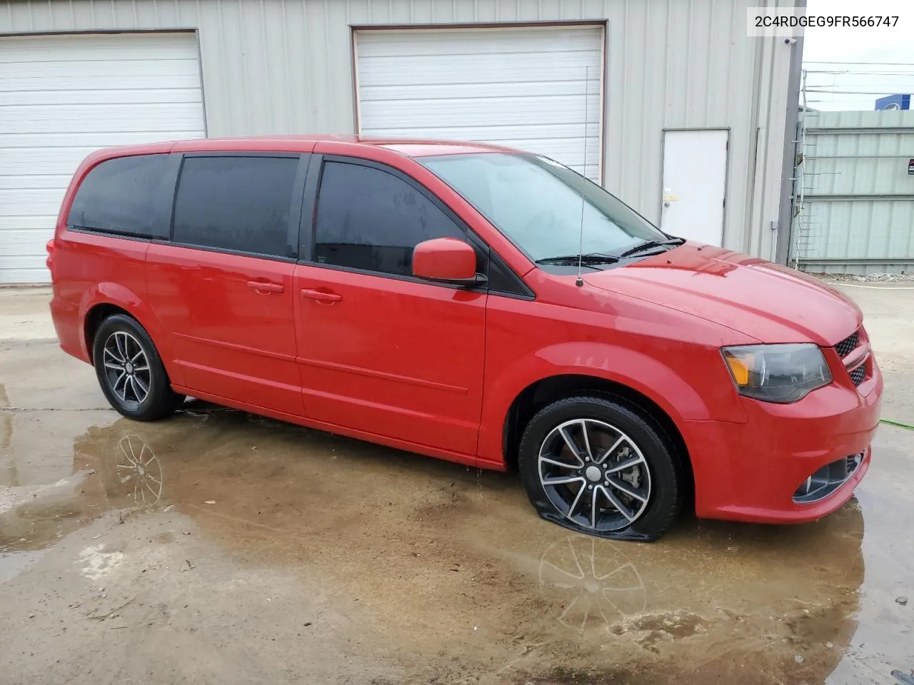 2015 Dodge Grand Caravan R/T VIN: 2C4RDGEG9FR566747 Lot: 51364354