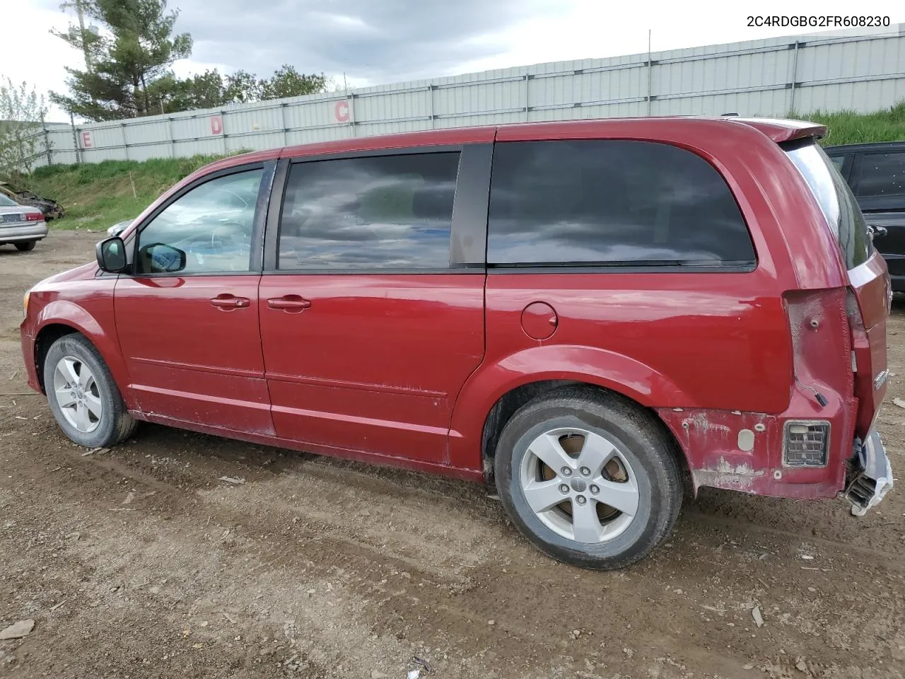 2C4RDGBG2FR608230 2015 Dodge Grand Caravan Se