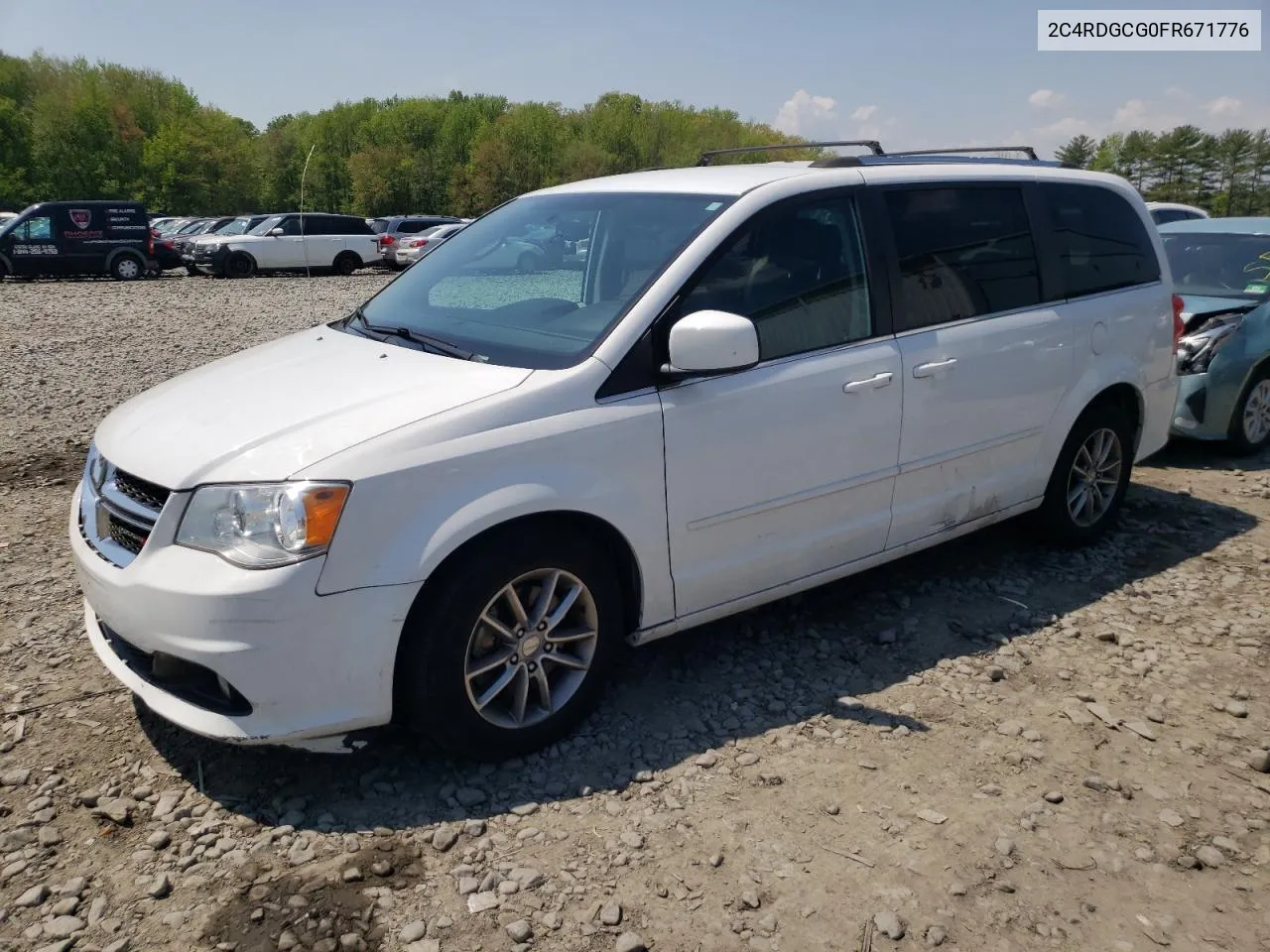 2C4RDGCG0FR671776 2015 Dodge Grand Caravan Sxt