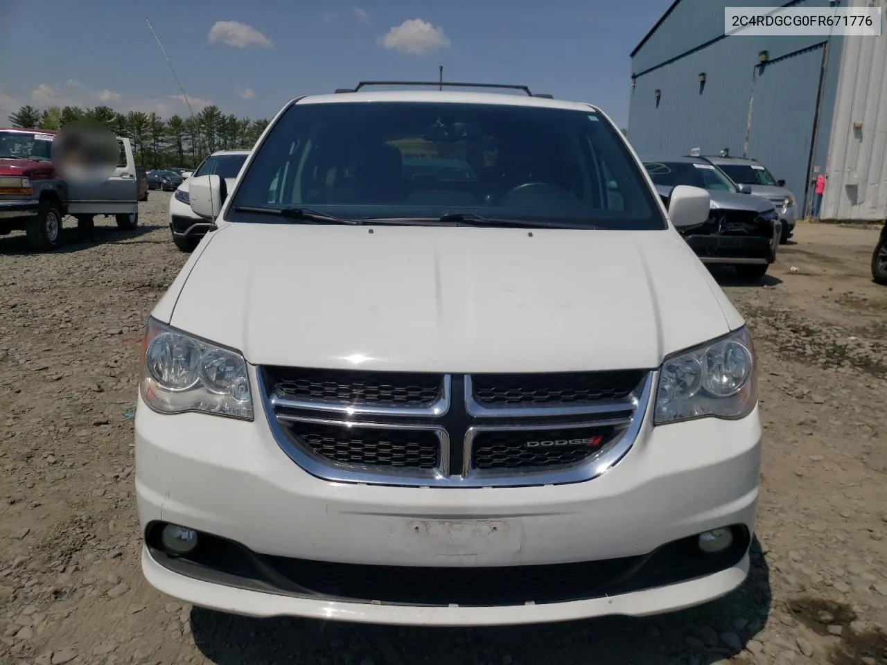 2C4RDGCG0FR671776 2015 Dodge Grand Caravan Sxt