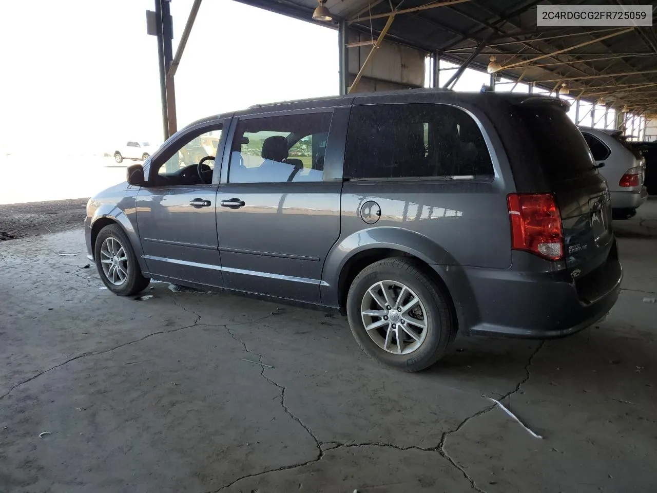 2C4RDGCG2FR725059 2015 Dodge Grand Caravan Sxt