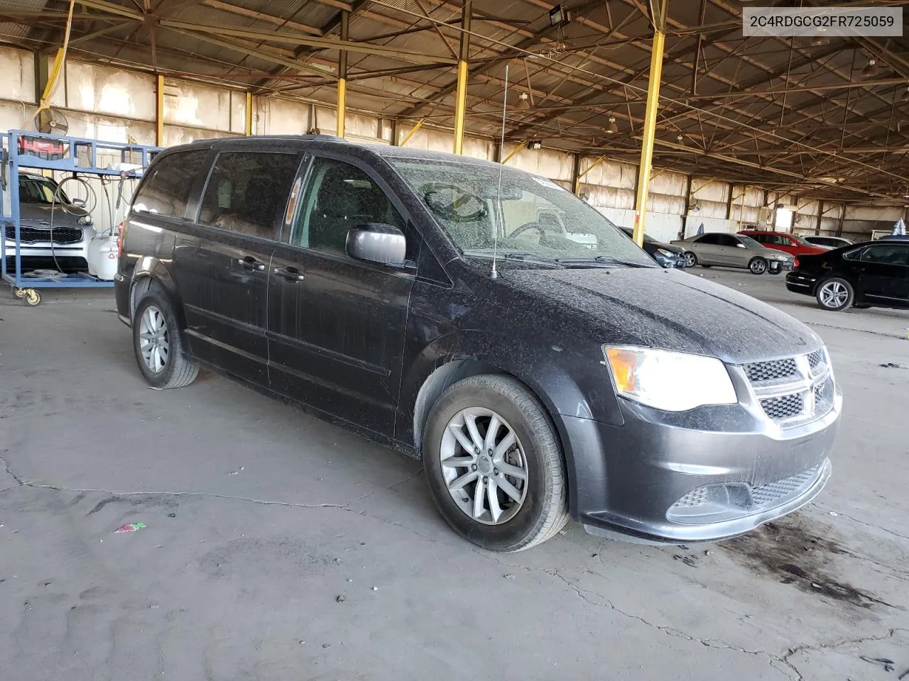 2C4RDGCG2FR725059 2015 Dodge Grand Caravan Sxt