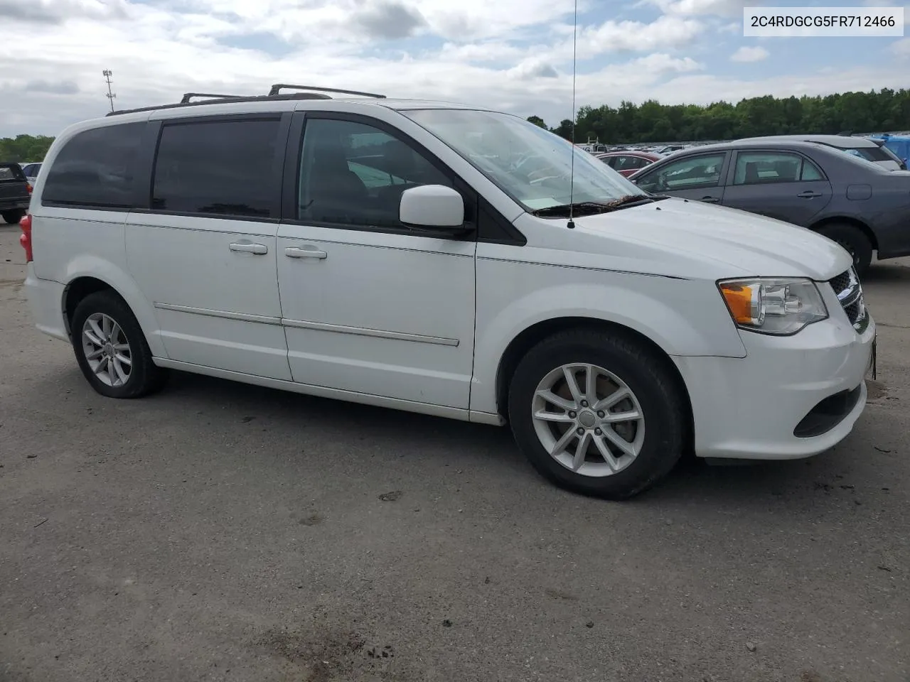 2015 Dodge Grand Caravan Sxt VIN: 2C4RDGCG5FR712466 Lot: 54151384