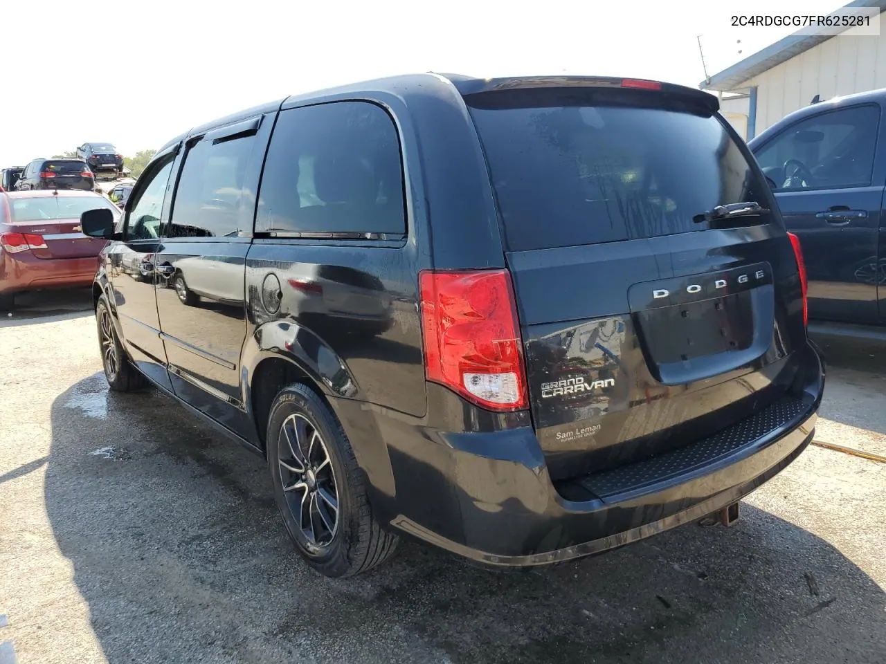 2C4RDGCG7FR625281 2015 Dodge Grand Caravan Sxt