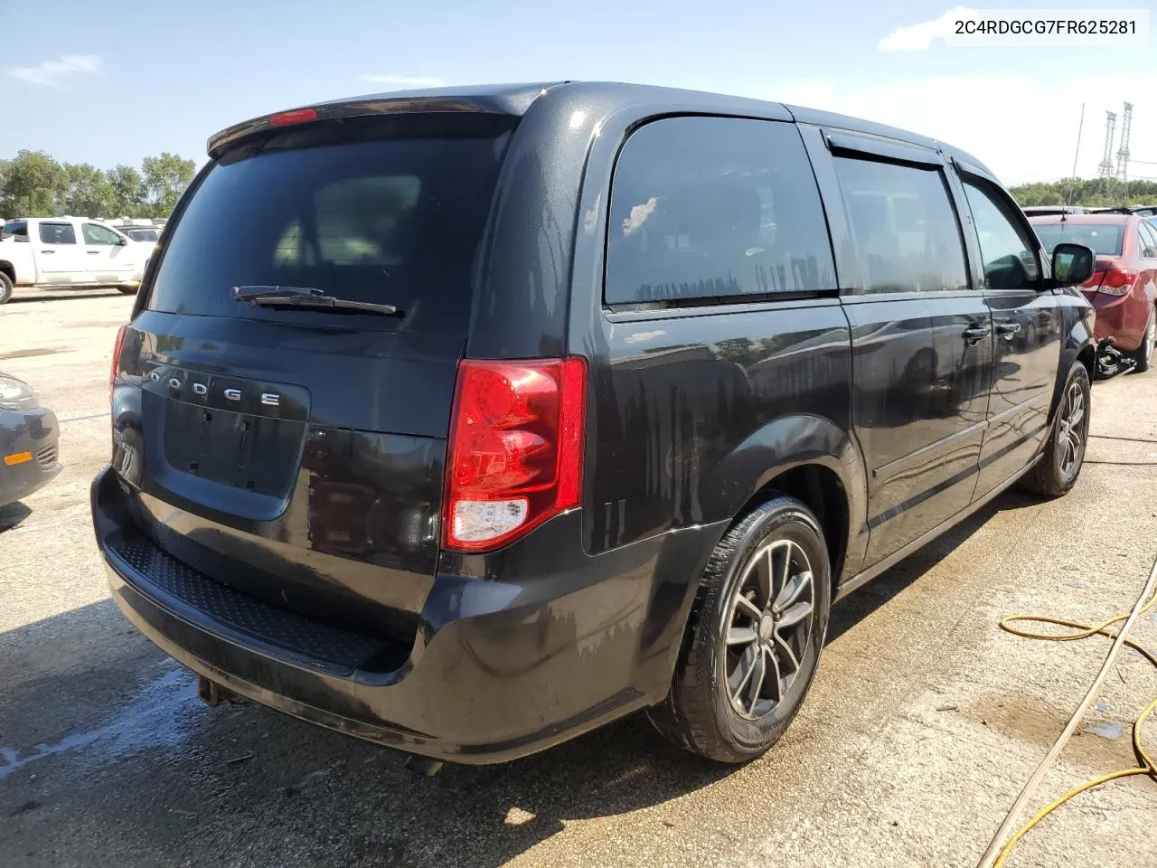 2015 Dodge Grand Caravan Sxt VIN: 2C4RDGCG7FR625281 Lot: 67701874