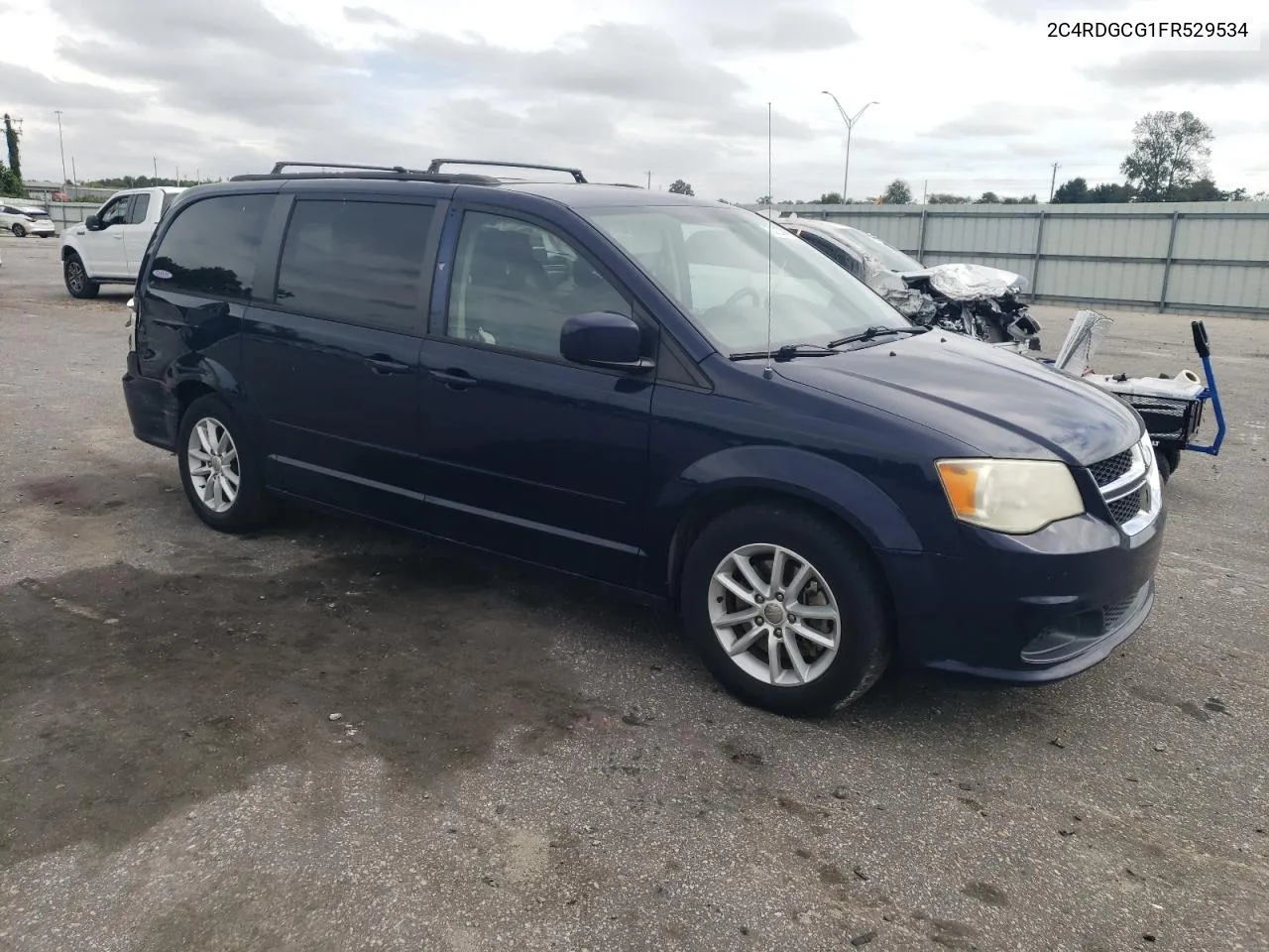 2C4RDGCG1FR529534 2015 Dodge Grand Caravan Sxt