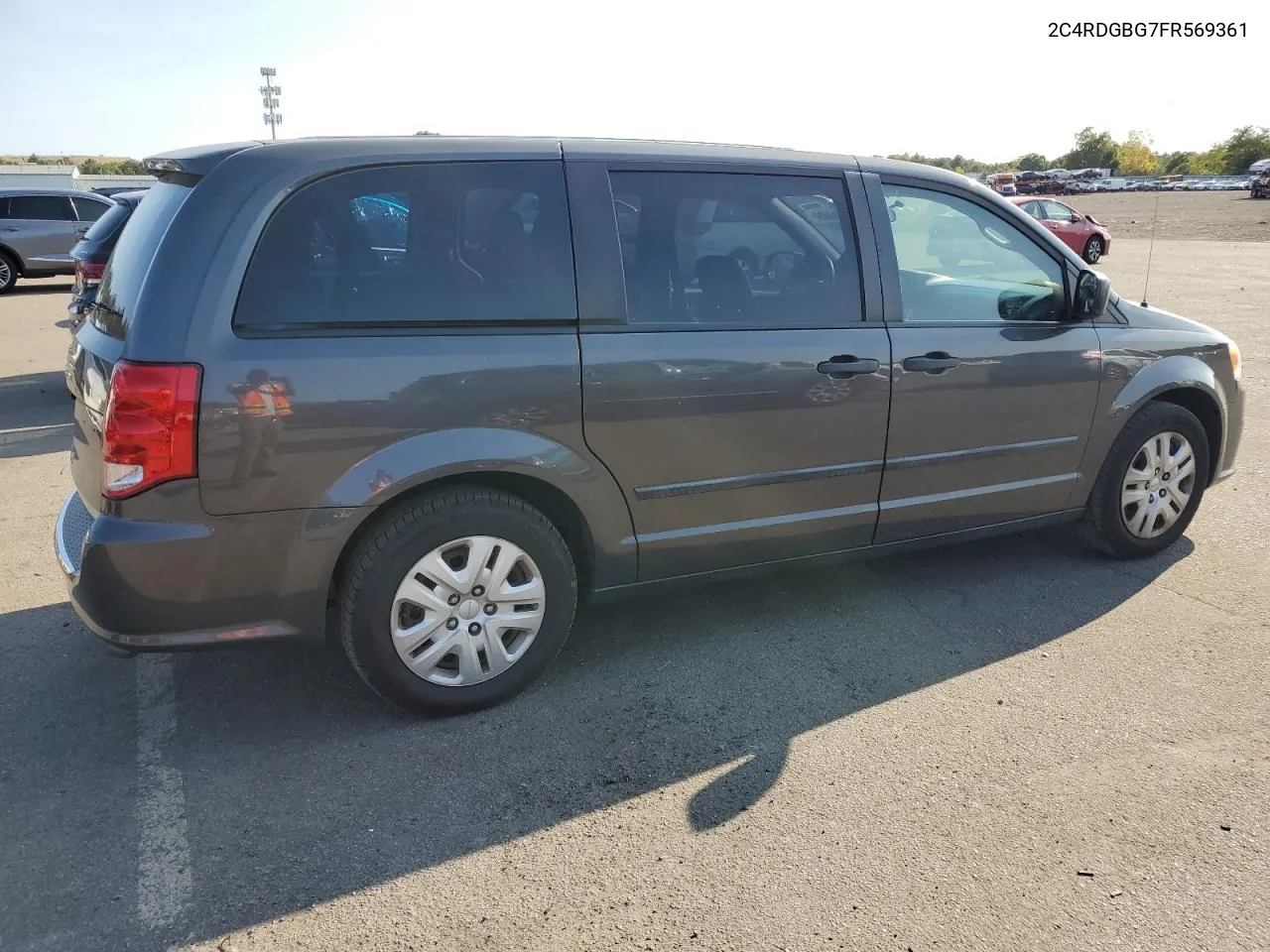 2C4RDGBG7FR569361 2015 Dodge Grand Caravan Se