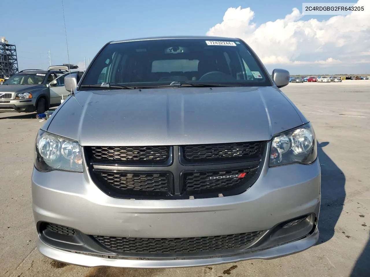 2C4RDGBG2FR643205 2015 Dodge Grand Caravan Se