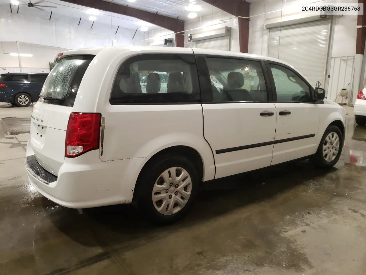 2C4RDGBG3GR236768 2016 Dodge Grand Caravan Se