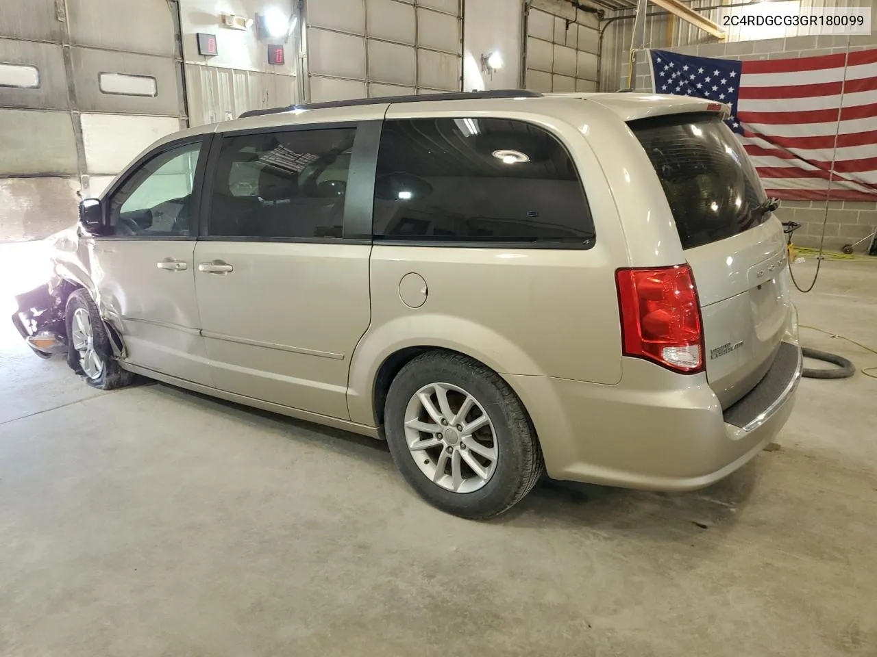 2C4RDGCG3GR180099 2016 Dodge Grand Caravan Sxt