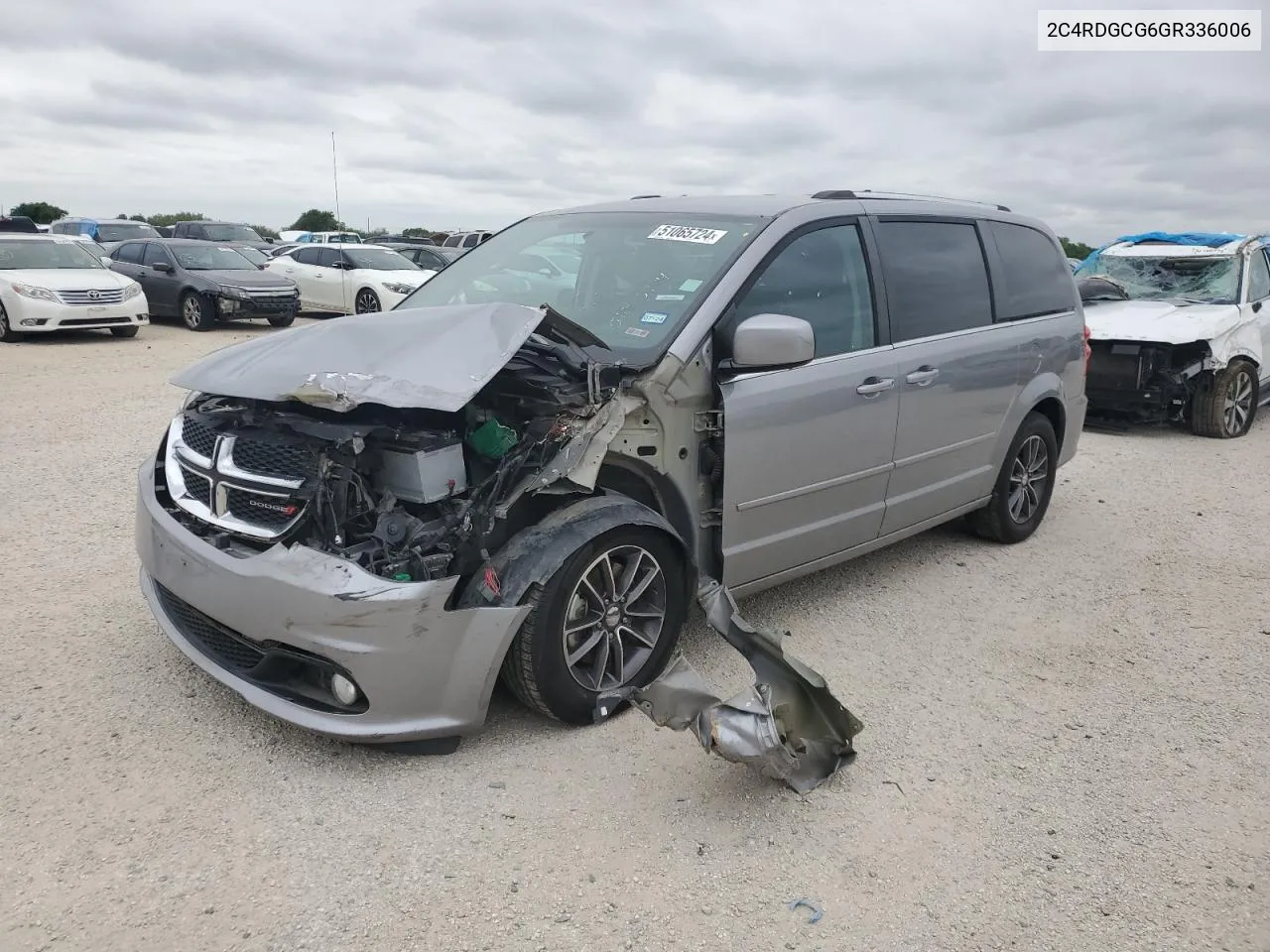 2C4RDGCG6GR336006 2016 Dodge Grand Caravan Sxt