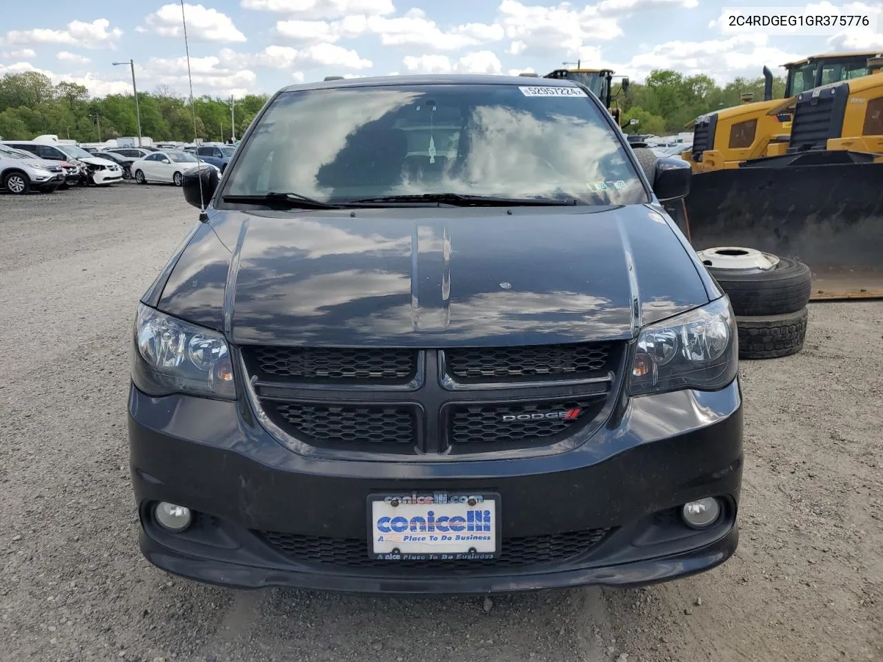 2016 Dodge Grand Caravan R/T VIN: 2C4RDGEG1GR375776 Lot: 52957224