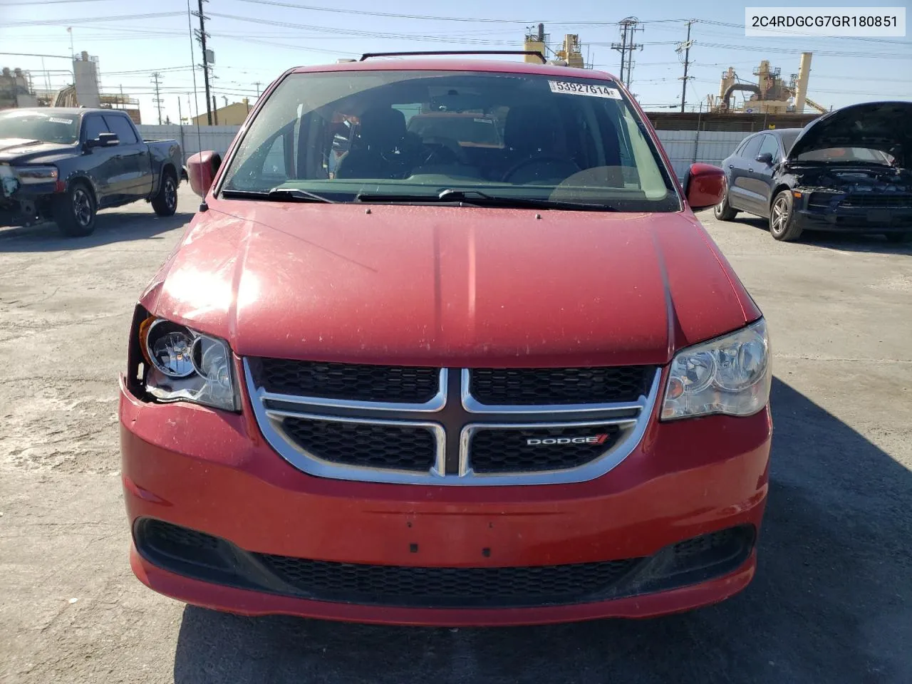 2016 Dodge Grand Caravan Sxt VIN: 2C4RDGCG7GR180851 Lot: 53927614