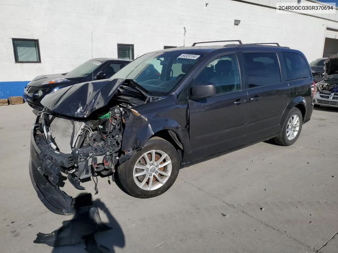 2C4RDGCG3GR370694 2016 Dodge Grand Caravan Sxt