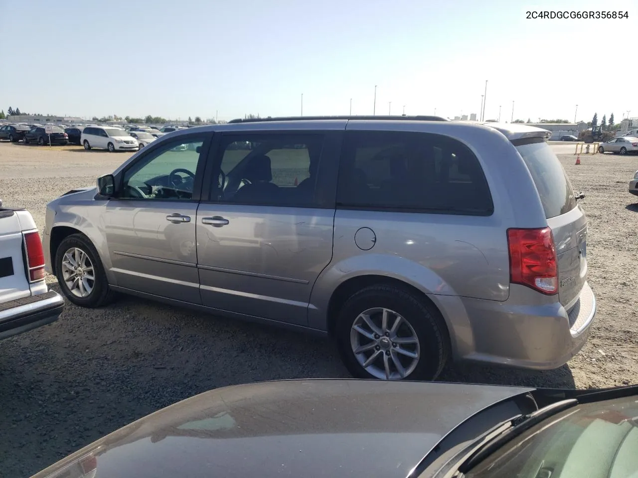 2C4RDGCG6GR356854 2016 Dodge Grand Caravan Sxt