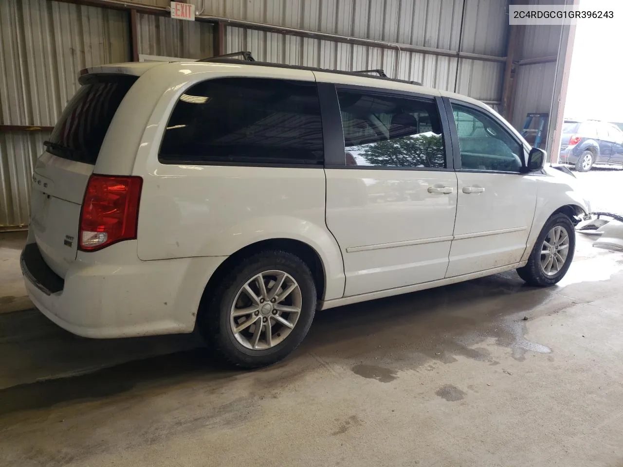 2C4RDGCG1GR396243 2016 Dodge Grand Caravan Sxt