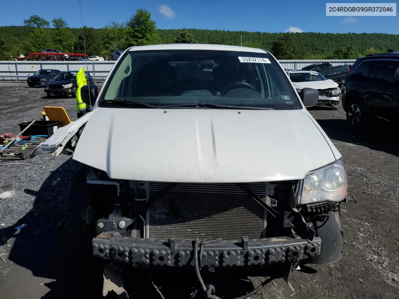 2C4RDGBG9GR372046 2016 Dodge Grand Caravan Se