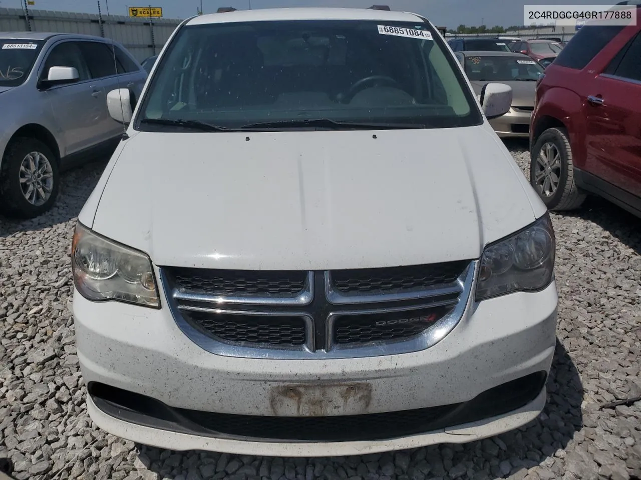 2C4RDGCG4GR177888 2016 Dodge Grand Caravan Sxt